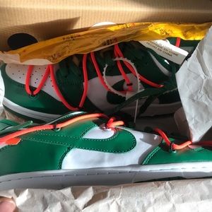 Nike off white dunks pine green